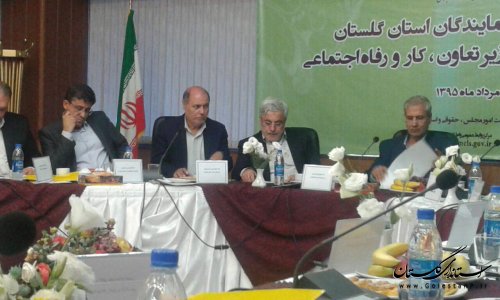 دیدار استاندار گلستان با وزیر تعاون، کار و رفاه اجتماعی