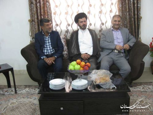 دیدار مسوولان بندرگز با خانواده شهیدان دماوندی کمالی