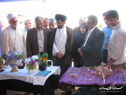 نمایشگاه صنایع دستی و مواد غذایی ارگانیک در بندرگز گشایش یافت