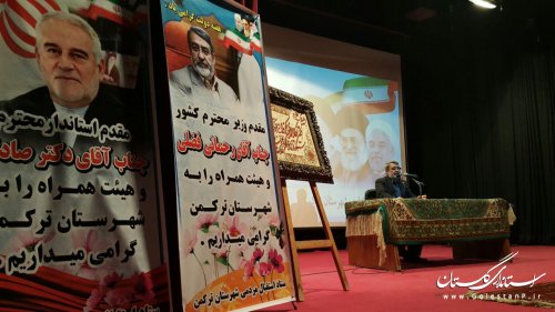 گلستان برای توسعه و تحقق اقتصاد مقاومتی ظرفیت بالایی دارد