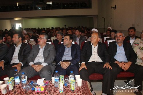 راهی جز توسعه گردشگری و صنایع دستی برای ایجاد اشتغال در شهرستان وجود ندارد
