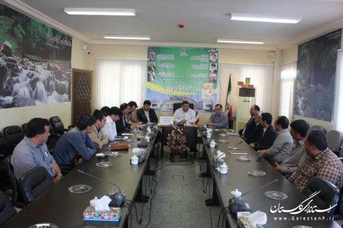 برگزاری نشست فعالان اقتصادی و مسئولین واحدهای تولیدی با فرماندار آزادشهر