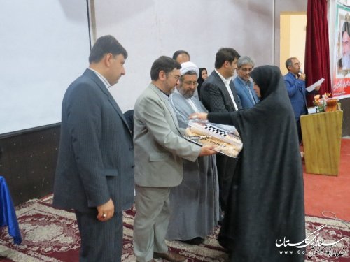 شهیدان رجایی و باهنر معیار سنجش خدمتگزاران مردم در دولت هستند 