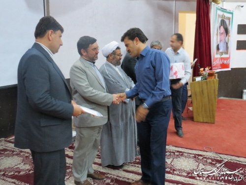 شهیدان رجایی و باهنر معیار سنجش خدمتگزاران مردم در دولت هستند 