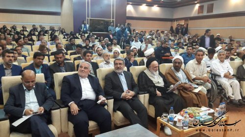 هیچ محدودیتی برای فعالیت و صدور مجوز انجمن ها و احزاب وجود ندارد