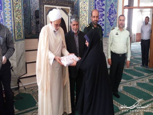 از کارمندان نمونه دولت در بندرگز تجلیل و قدردانی شد