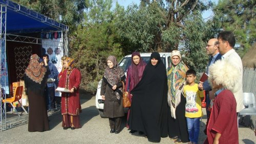 امروز کمتر جایی است که فرش ترکمن و هنر دستان زنان ترکمن را نشناسد