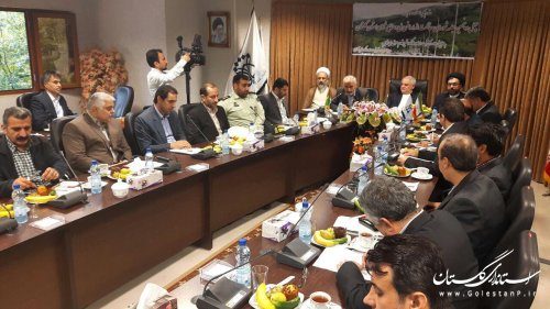 باید 20 موضوع اصلی استان در حفظ حقوق بیت المال انتخاب شود