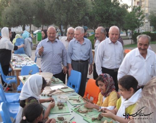 برگزاری نمایشگاه "مهارت در فراغت" اعضاي مراكز كانون پرورش فكري گلستان