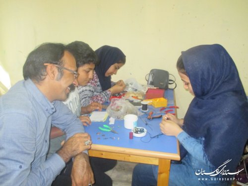 برگزاری نمایشگاه "مهارت در فراغت" اعضاي مراكز كانون پرورش فكري گلستان
