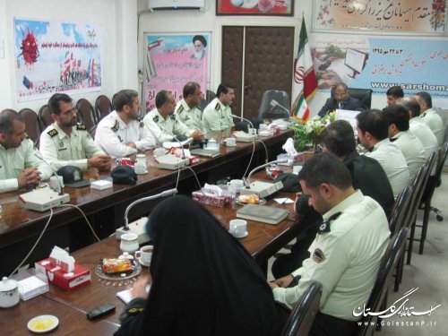 دیدار کارکنان نیروی انتظامی بندرگز با فرماندار