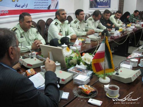 دیدار کارکنان نیروی انتظامی بندرگز با فرماندار