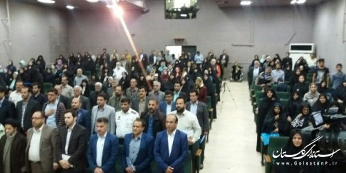 سالمندان یکی از سرمایه های گرانقدر این نظام هستند