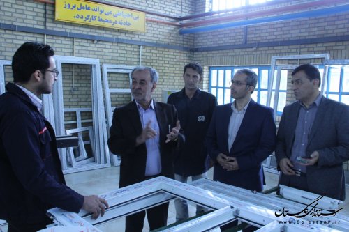 مراکز فنی و حرفه ای بهترین مکان برای آموزش جوانان جهت فراگیری مهارت می باشند