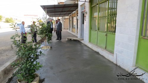 اجرای عملیات پیاده روسازی در خیابان جمهوری اسلامی سیمین شهر