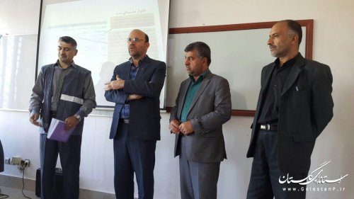 بازدید فرماندار از کلاس آموزشی آمارگیران شهرستان ترکمن