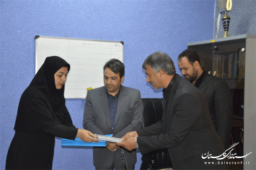 اداره پست یکی از بی حاشیه ترین نوع خدمات رسانی هاست