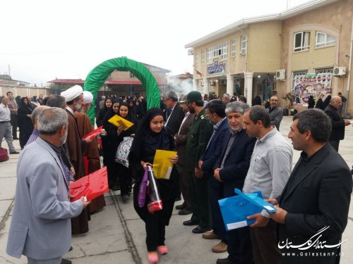 اولین کاروان راهیان نور بندرگز عازم مناطق عملیاتی غرب کشور شد