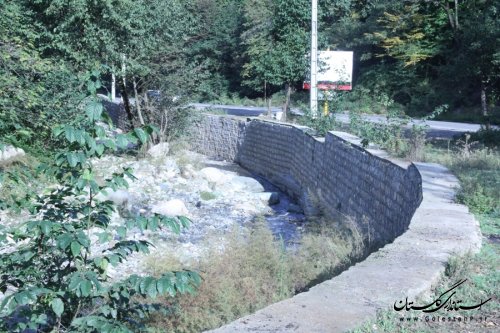 بازدید مدیرکل دفترفنی استانداری از رودخانه زیارت