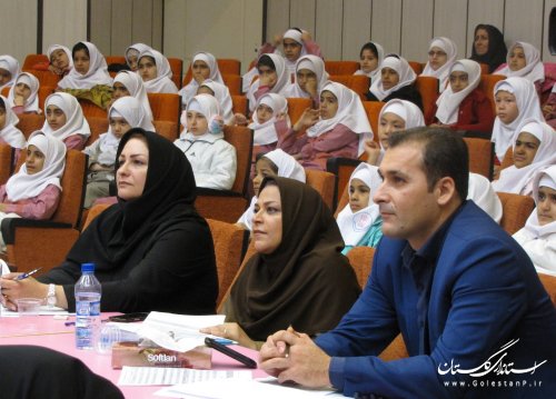 نوزدهمين جشنواره قصه گويي كانون پرورش فكري گلستان برگزيدگان خود را شناخت