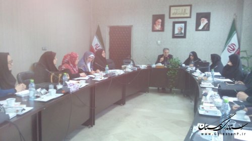 بانوان باید احساس کنند که نماینده و پایگاهی برای مطالبات خود دارند