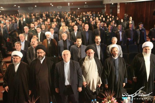 هویت‌ سازی و مدل حرکت انقلابی از مسیر شهدا مسئولیت امروز ما است