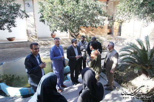 نشست کریمی با نمایندگان شرکت link me سوییس و شرکت سرمایه گذاری ایران گردی و جهانگردی