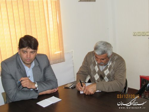 بازدید فرماندار از سایت میگوی گمیشان