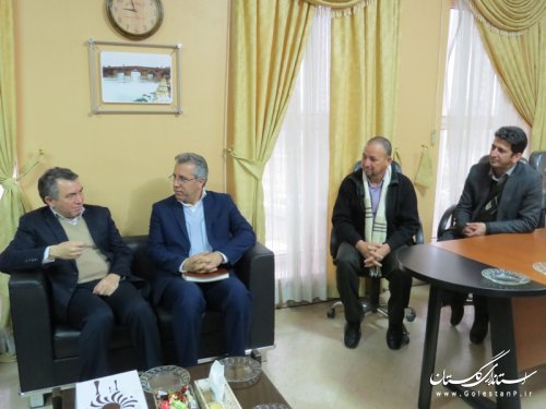 دیدار برخی از فعالین سیاسی و اجتماعی شهرستان آق قلا با نماینده عالی دولت
