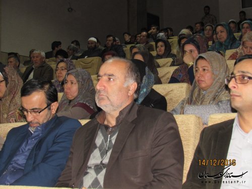 شهدا مصداق بارزی از وحدت در کشور هستند