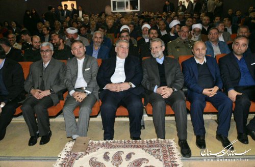 منطقه آزاد می تواند منبعی برای تحول گلستان باشد