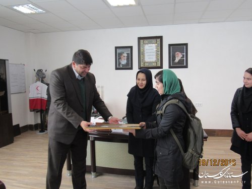 دیدار جمعی از اعضای فعال کانون پرورش فکری شهرستان گمیشان با فرماندار