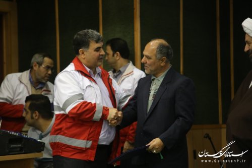 داوطلبان و خیرین برتر استانی معرفی شدند 