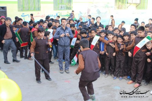 مراسم هفته هوای پاک در مدارس شهرستان آزادشهر