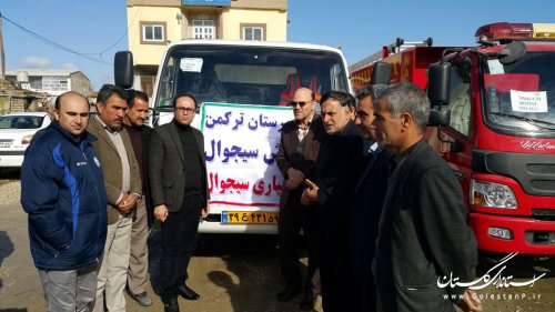 بازدید فرماندار ترکمن از بخشداری سیجوال و تحویل کامیونت حمل زباله روستای سیجوال