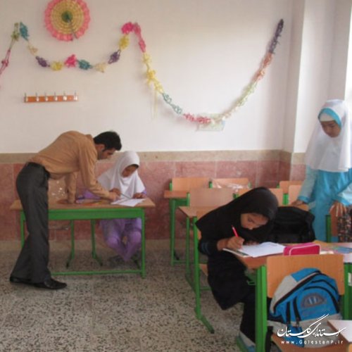 علاقه مندی کودکان و نوجوانان روستایی گمیشان به فعالیت های فرهنگی هنری کتاب خانه سیار