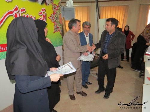 خود باوری بانوان،گسترش فرهنگ مشاوره،توسعه صنایع دستی مبتنی بر دانش بو می و فن آورین نوین