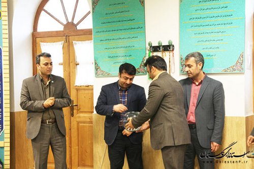 تقدیر از عوامل اجرایی دهمین جشنواره بین المللی فرهنگ اقوام