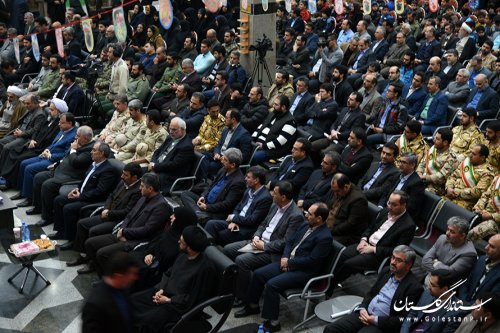 استاندار گلستان: الهی خدمت کردن شیوه انقلابی ماندن است