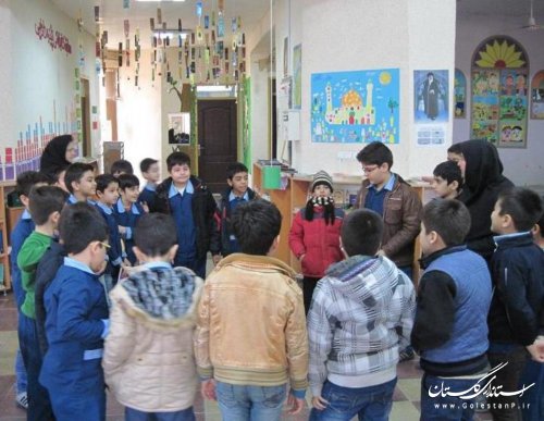 زنگ انقلاب در مرکز شماره 2 گنبد کاووس نواخته شد