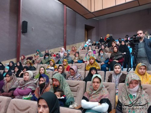 همایش منزلت زن،تحکیم خانواده و سبک زندگی ایرانی اسلامی در کلاله برگزار شد