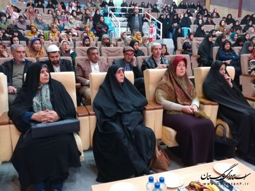 همایش منزلت زن،تحکیم خانواده و سبک زندگی ایرانی اسلامی در کلاله برگزار شد