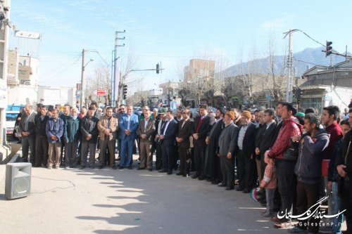 استقبال نمادین از ورود حضرت امام خمینی (ره) به میهن با پرواز 12 کبوتر