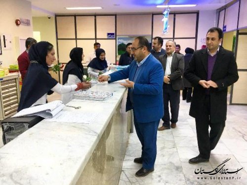 حضور فرماندار در بیمارستان بقیه الله الاعظم علی آباد کتول وتبریک روز پرستار 