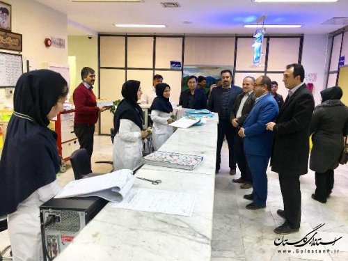 حضور فرماندار در بیمارستان بقیه الله الاعظم علی آباد کتول وتبریک روز پرستار 