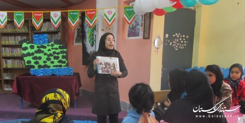 نشست کتاب خوان اعضای فعال مرکز فرهنگی هنری بندرگز