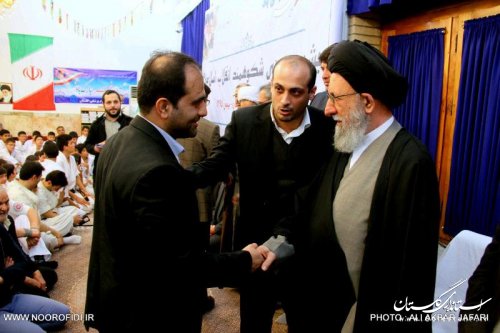 ديدار جمعي از جوانان استان با آيت الله نورمفيدي 