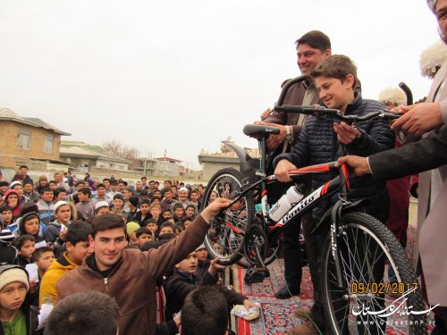 همایش بزرگ پیاده روی خانوادگی روستای خواجه نفس برگزار شد