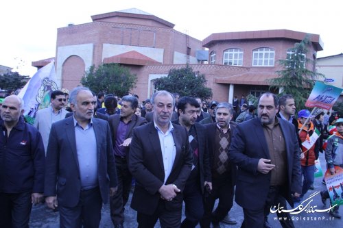 راهپیمایی بزرگ یوم الله 22 بهمن و جشن پیروزی انقلاب در شهر گرگان برگزار شد