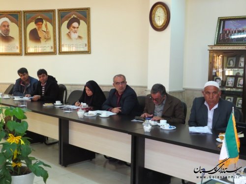 باید ارزش های دینی و اسلامی در جامعه نهادینه شود
